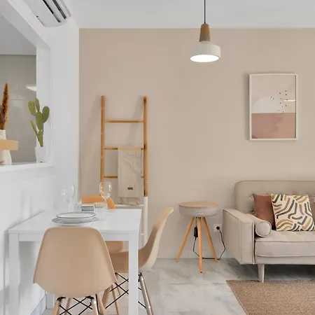 Apartment Coqueto Apartamento En El Corazon De Estilo Minimalista - Jacinto Benavente 16 4e *