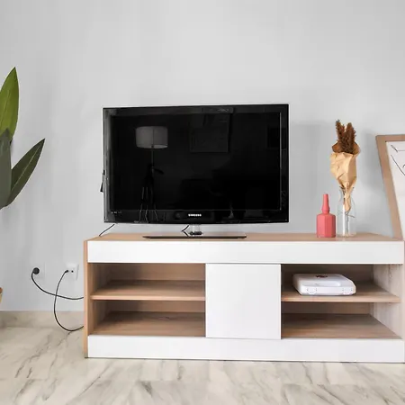 Coqueto Apartamento En El Corazon De Estilo Minimalista - Jacinto Benavente 16 4e