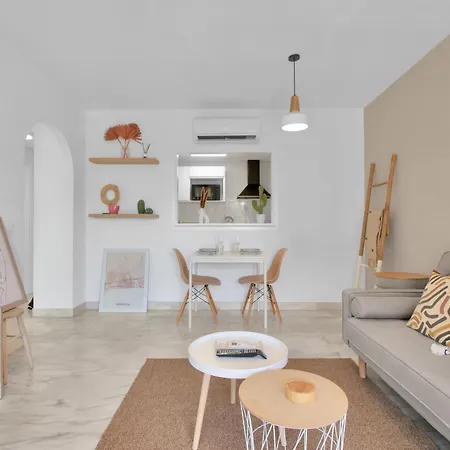Apartment Coqueto Apartamento En El Corazon De Estilo Minimalista - Jacinto Benavente 16 4e *