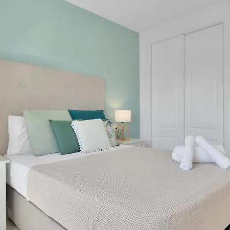 Coqueto Apartamento En El Corazon De Estilo Minimalista - Jacinto Benavente 16 4e * Marbella